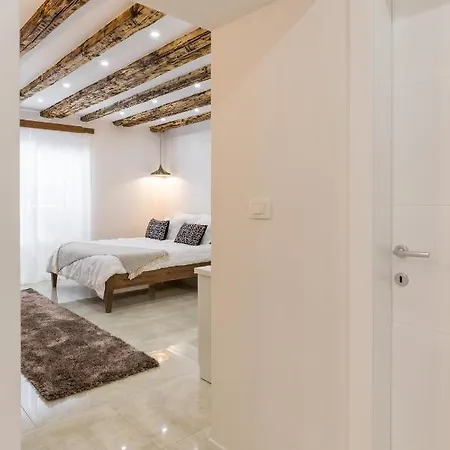 Hani Luxury Rooms Split Exterior photo